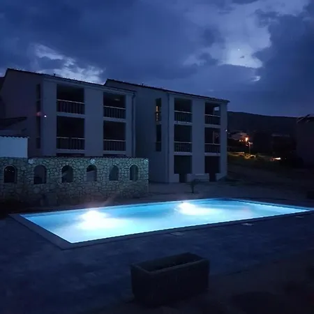 Apartments Mia Pag Pag Town Exterior photo